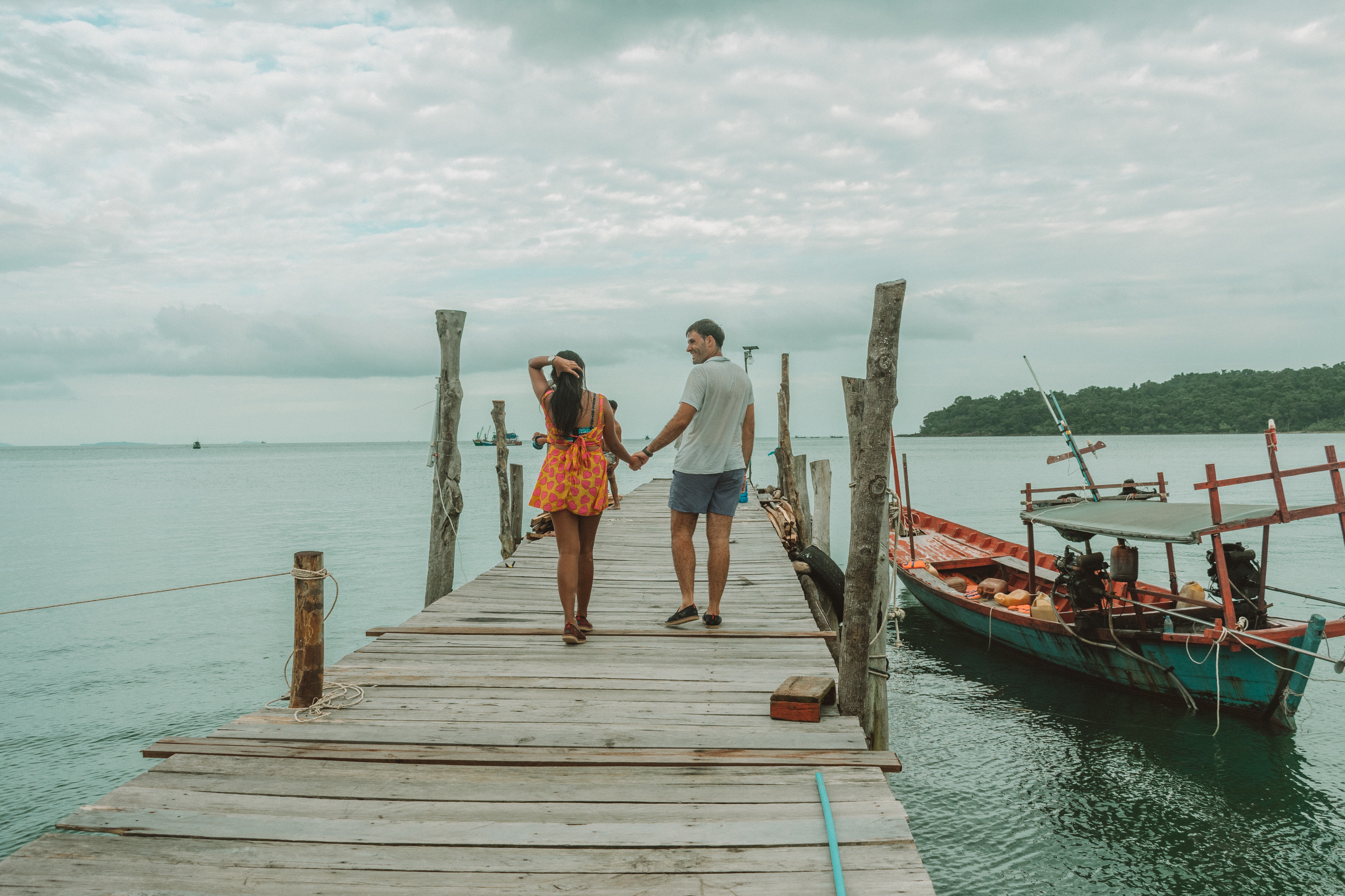 things to do in Koh Rong, island hopping in Koh Rong