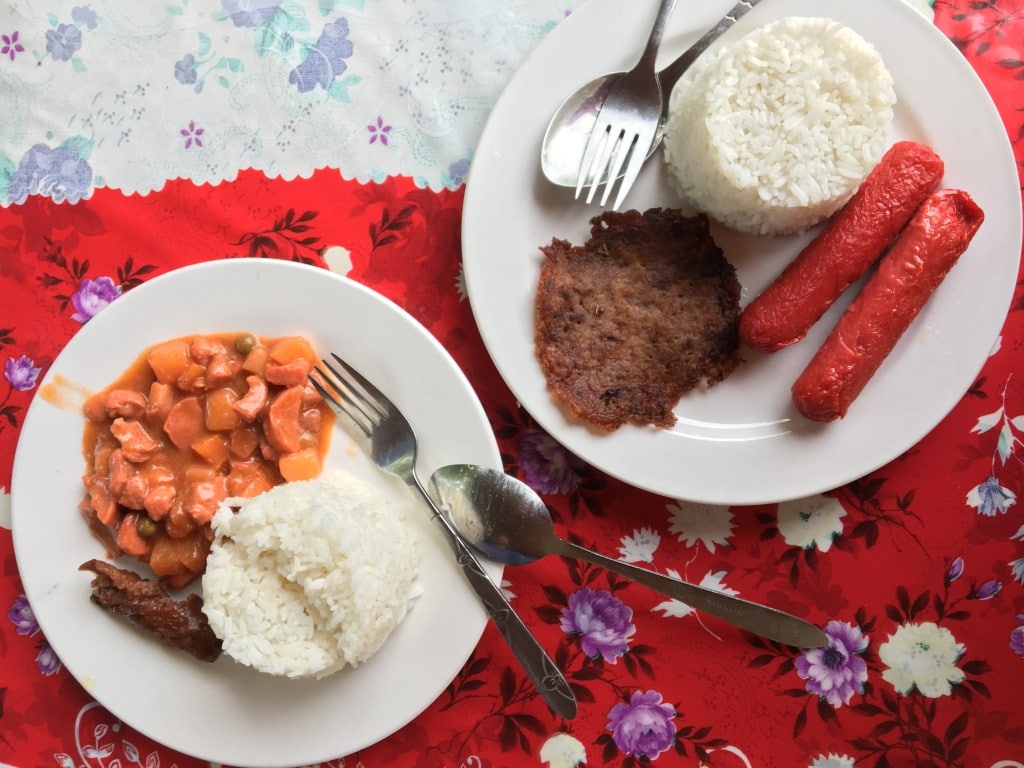 A Perfect 2 Days Malapascua Island Itinerary 17 Where to eat in Malapascua Island, malapascua island itinerary, malapascua to kalanggaman, malapascua island accommodation, malapascua nightlife, activities to do in malapascua island, how to get to malapascua island, daanbantayan to malapascua, kalanggaman island, things to do in Malapascua