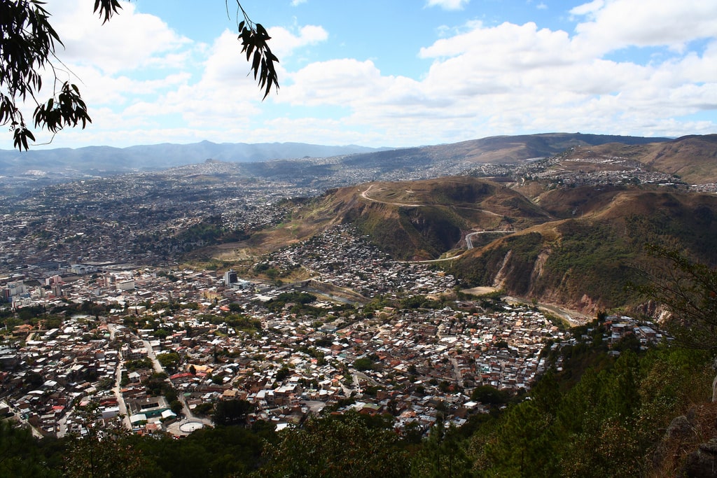 things to do in Honduras, backpacking Honduras, places to visit in Honduras, Honduras travel guide, Honduras travel itinerary, best time to visit Honduras