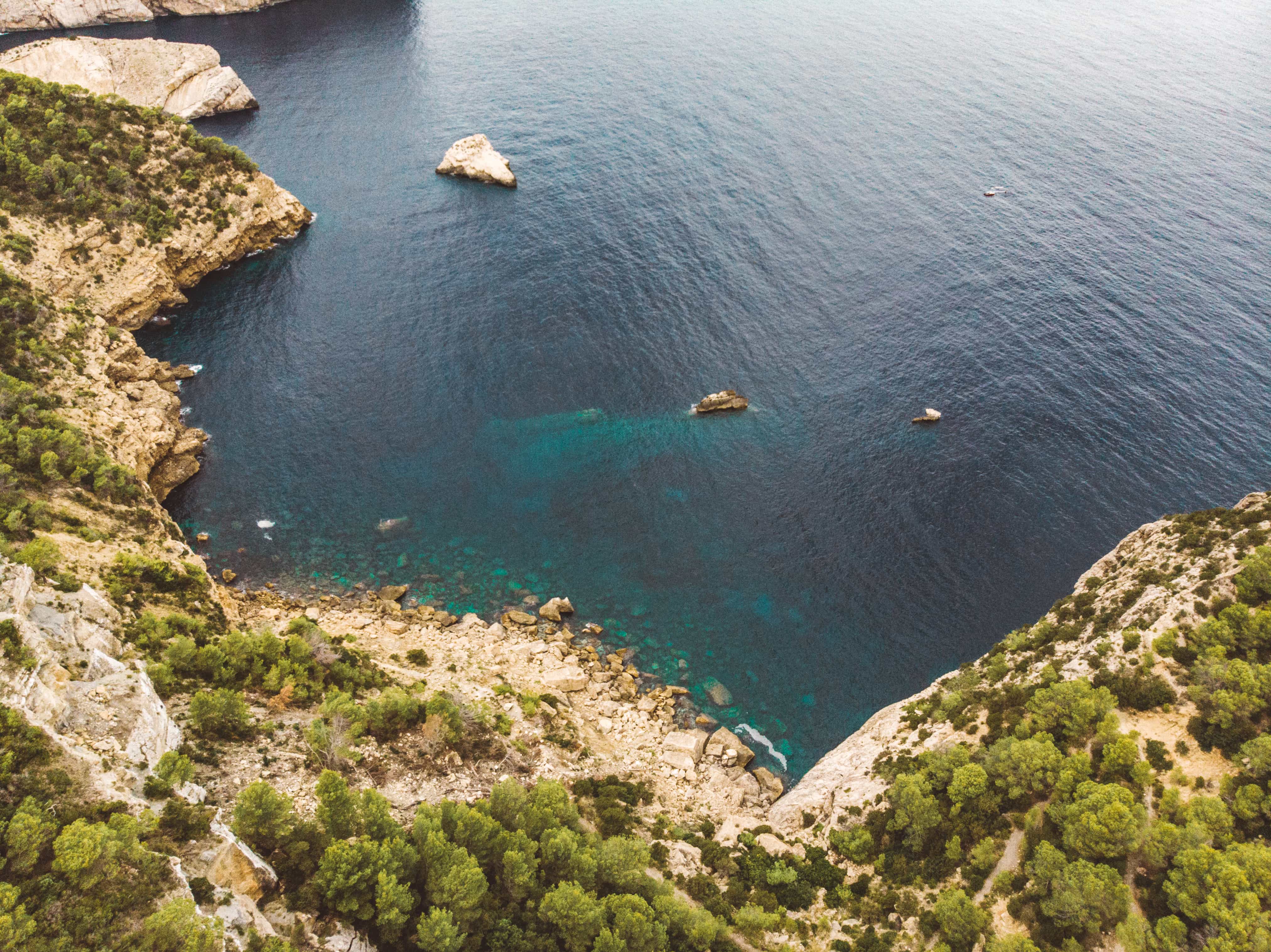20 Most Instagrammable Places In Ibiza And Ibiza Instagram Spots 9 things to do in Ibiza, places to visit in Ibiza, festivals in Ibiza, best time to visit Ibiza, daily budget in Ibiza, food to try in Ibiza, how to get to Ibiza, road trip Ibiza, beaches in Ibiza