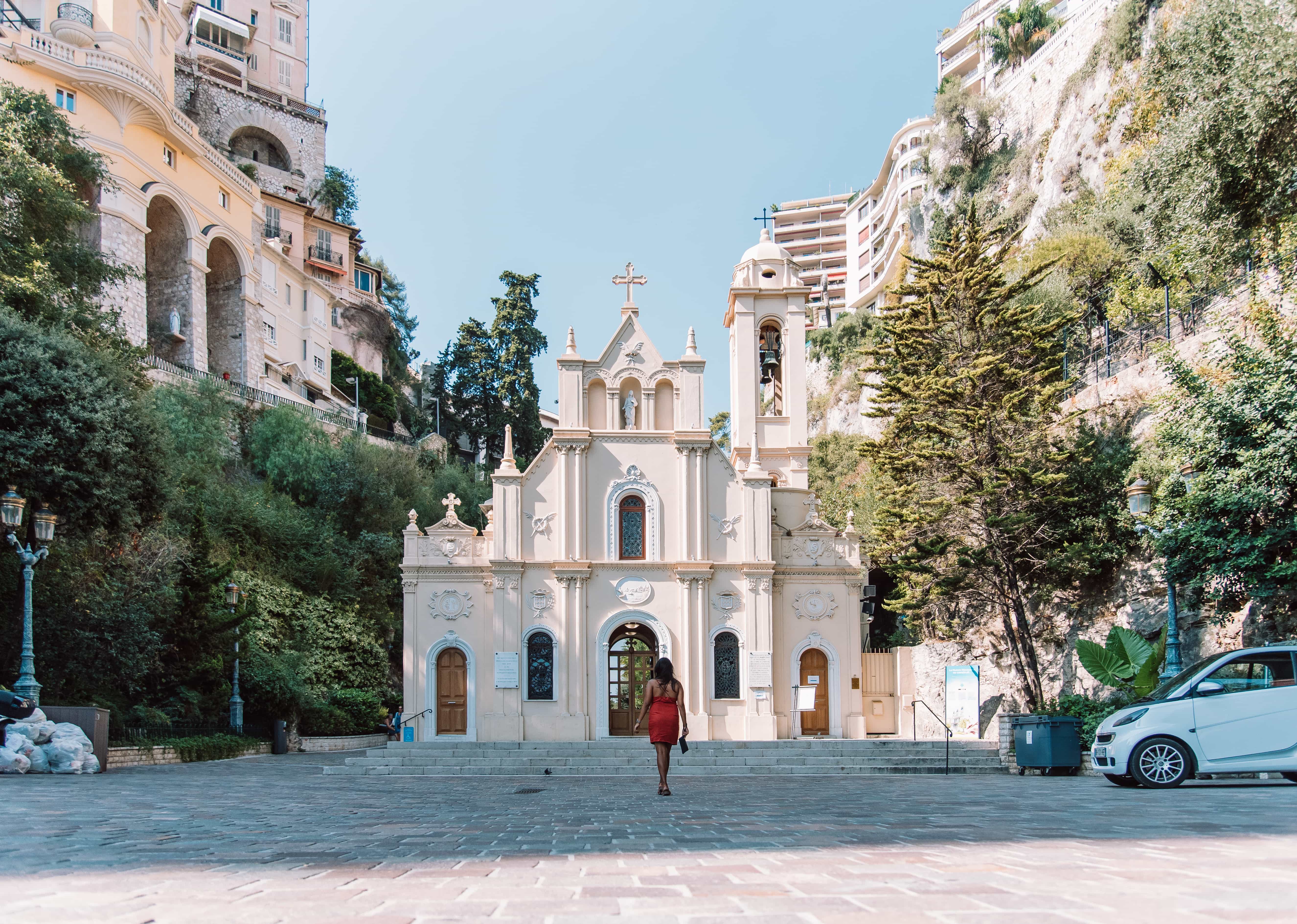 Best Things to do in Nice And Places To Visit In Nice (A Full Travel Guide) 16 Things to do in Nice, Places to visit in Nice, Beaches in Nice, bibycle around Nice, day trip to Montecarlo