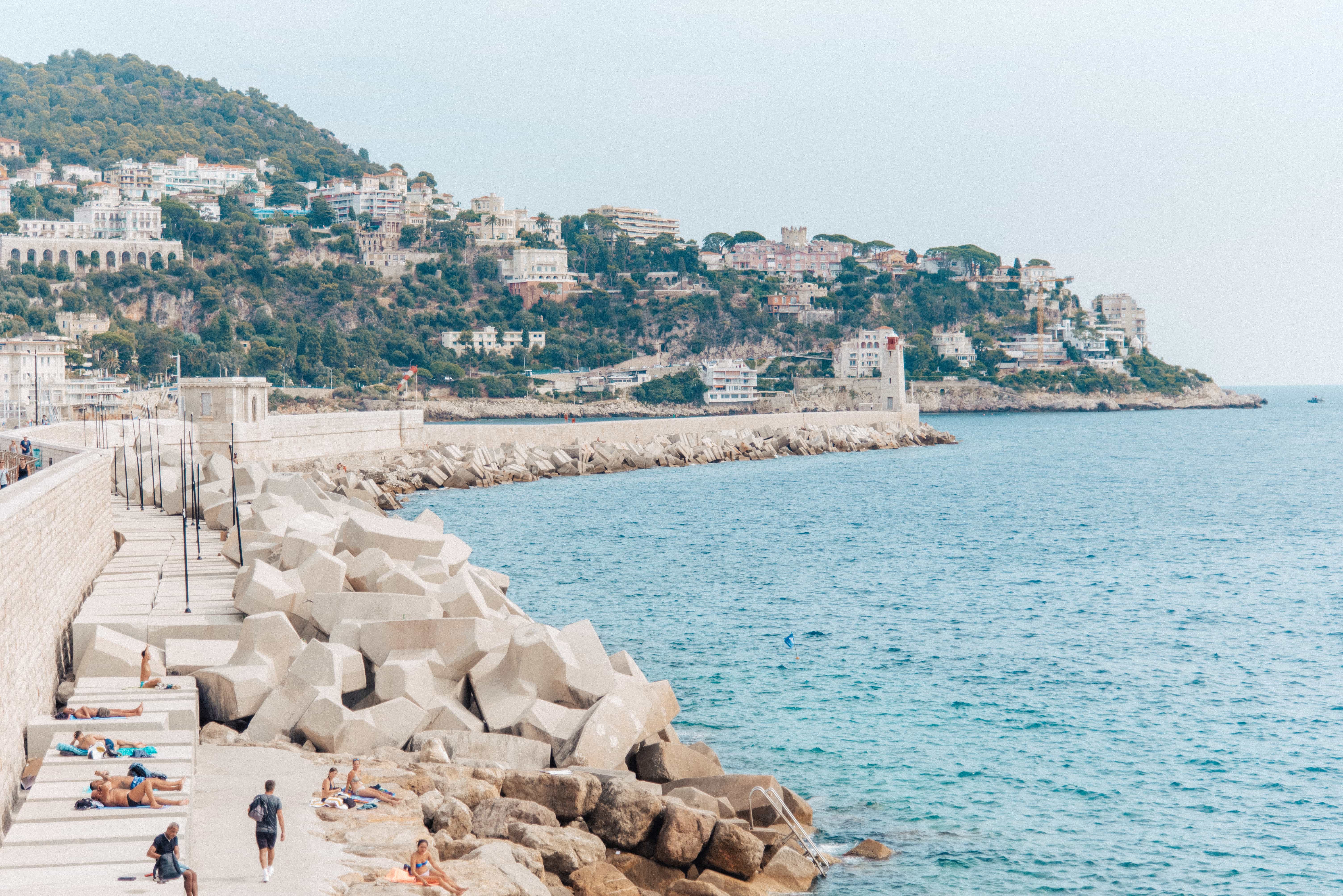 Best Things to do in Nice And Places To Visit In Nice (A Full Travel Guide) 11 Things to do in Nice, Places to visit in Nice, Beaches in Nice, bibycle around Nice
