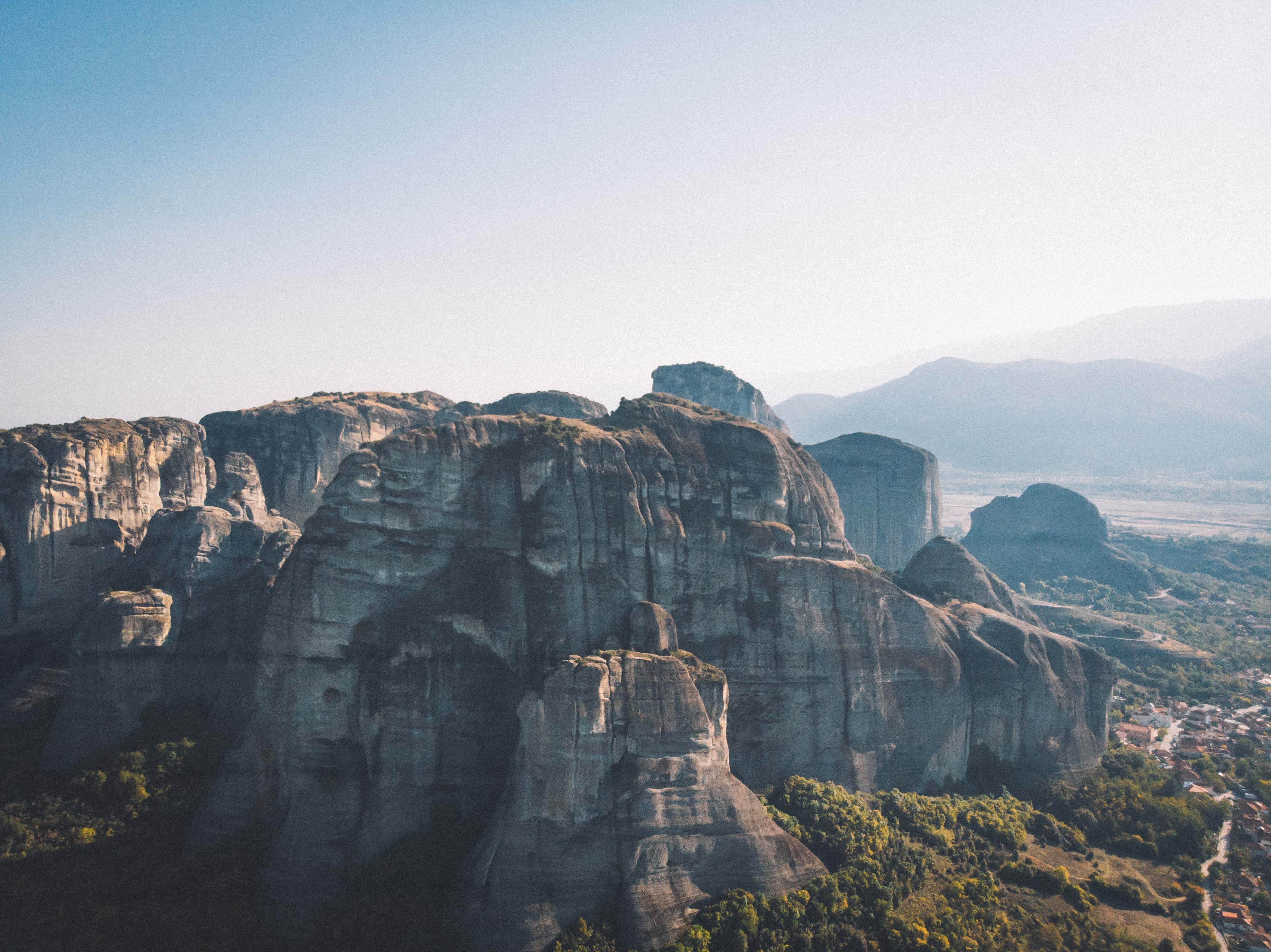 How to get from Athens Airport to Meteora And Things to do in Meteora 4 How to get to Meteora from Athens and how to get to Meteora from Thessaloniki. All things to do in Meteora, where to stay in Meteora, monasteries to visit in Meteora