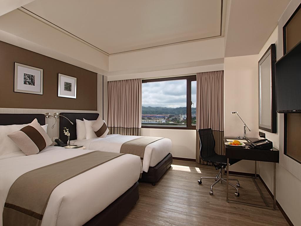 15 Best Hotels in Cagayan de Oro: Where to stay in Cagayan de Oro 14 Where to stay in Cagayan de Oro, luxury resorts in cagayan de oro, cheap hotels in cagayan de oro, where to sleep in cagayan de oro, Seda Centrio Hotel