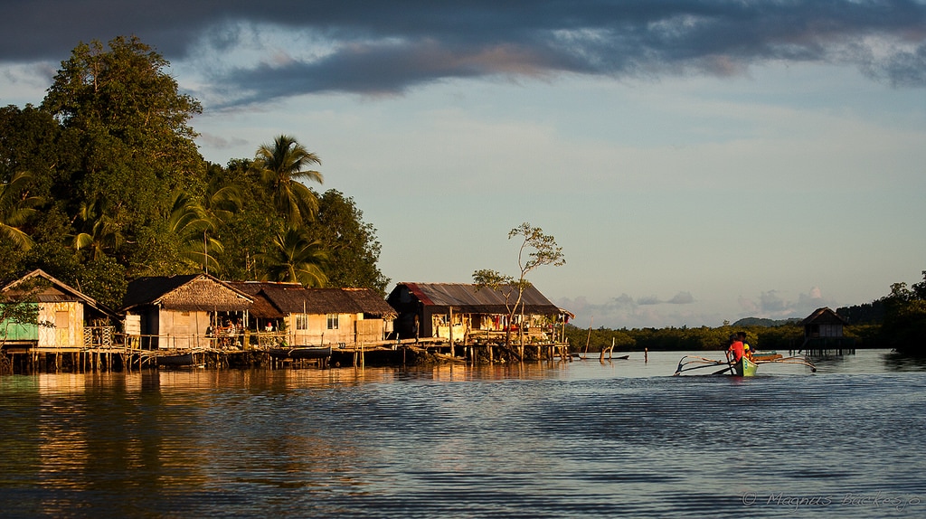 Surigao Beaches: 15 Best Beaches in Surigao 2 Surigao Tourist Spots, Day-asan floating village, Surigao Travel Guide