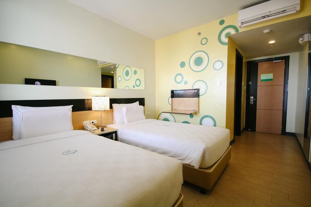 where to stay in iloilo, iloilo hotels, hotels in iloilo, hotels in iloilo city, cheap hotels in iloilo, resorts in iloilo,, Where to stay in Iloilo City, luxury resorts in iloilo, cheap hotels in iloilo, where to sleep in iloilo, Go Hotels Iloilo
