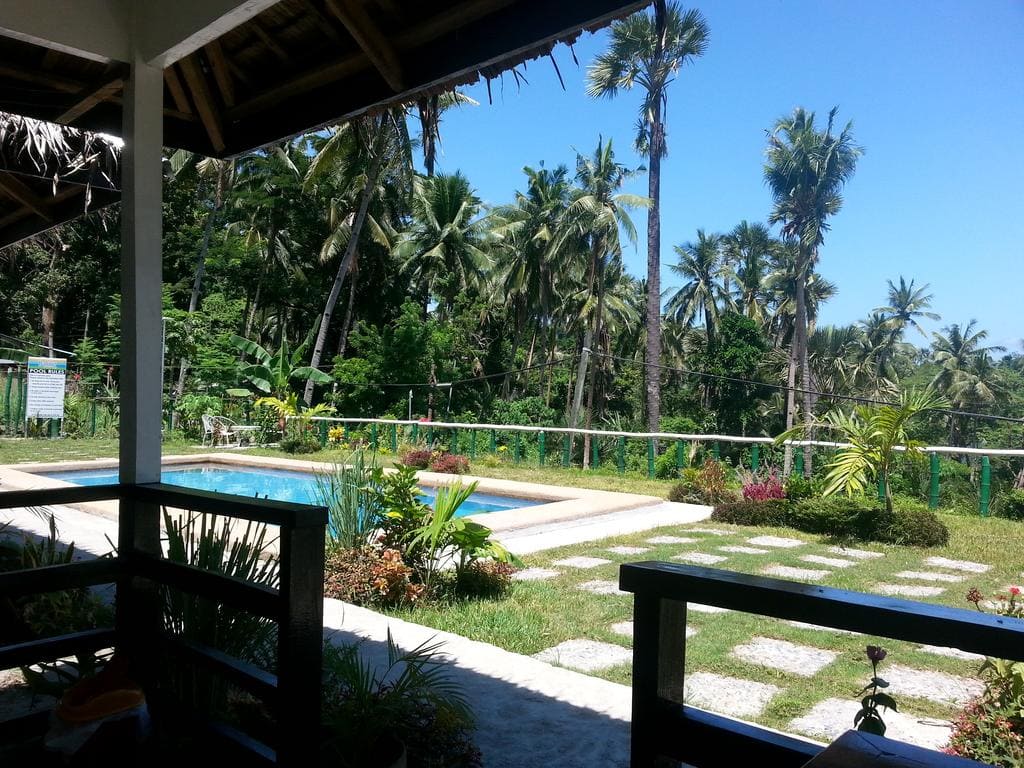 how to get to puerto galera, where to stay in Puerto Galera