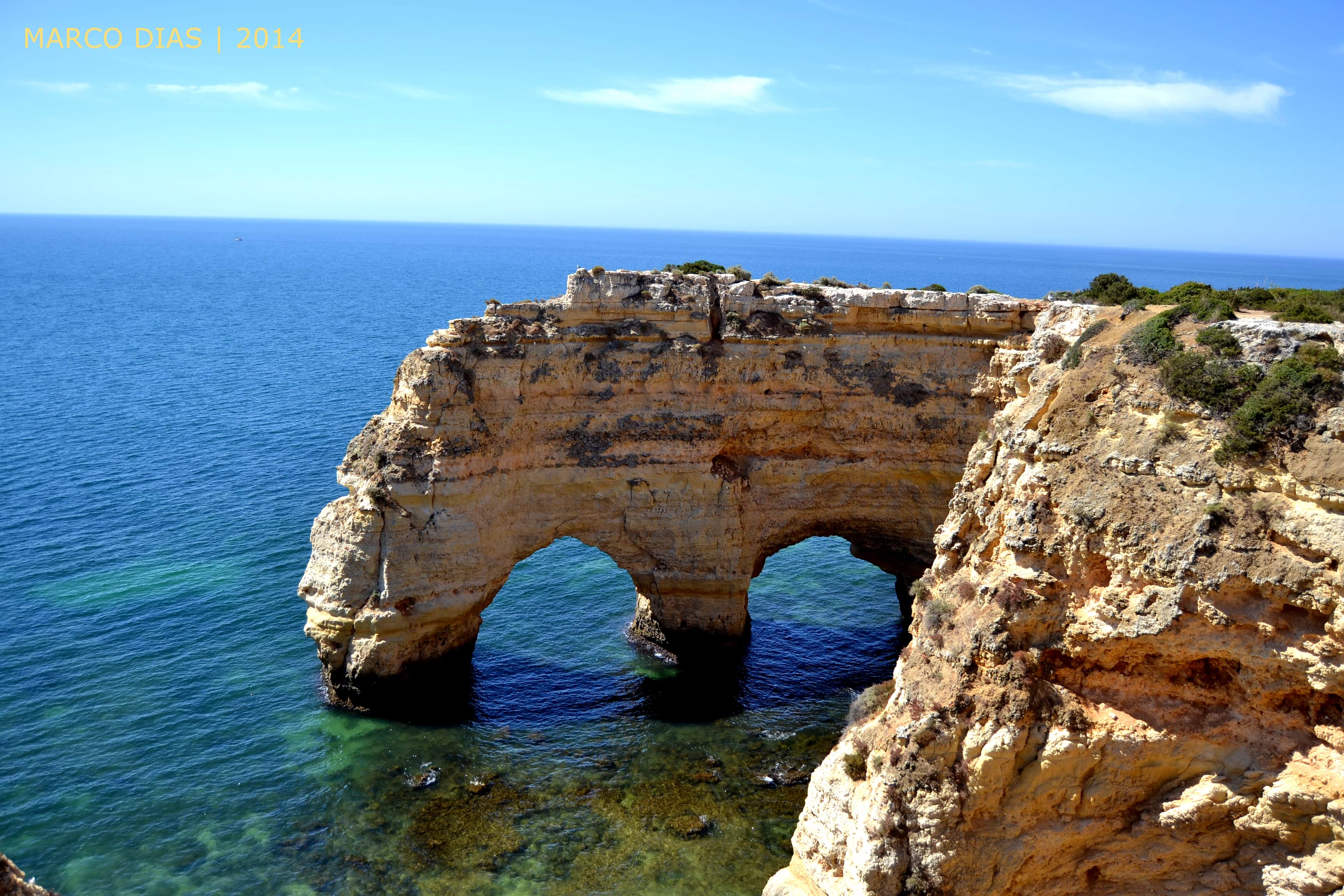 10 Most Instagrammable Places in Algarve 3 Instagrammable places in Algarve, Praia da marinha