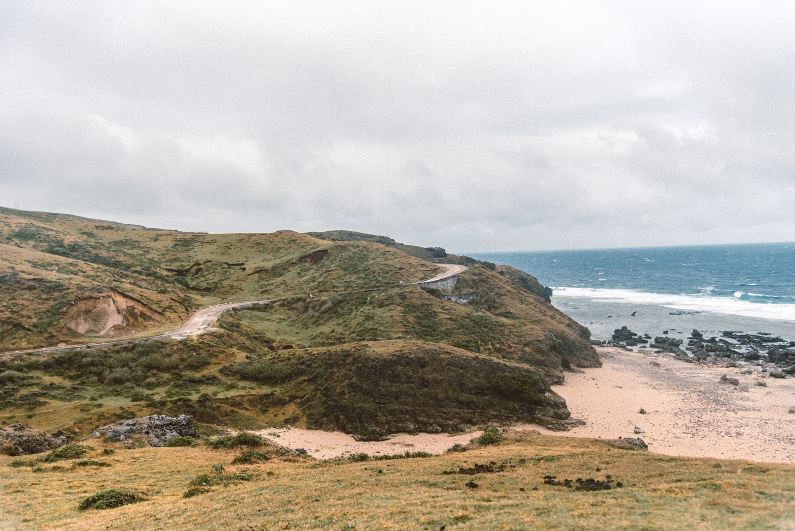 Transportation around Batanes, Batanes tourist spots, atms in batanes, wifi connection in batanes, how to go to Batanes, motchong view point