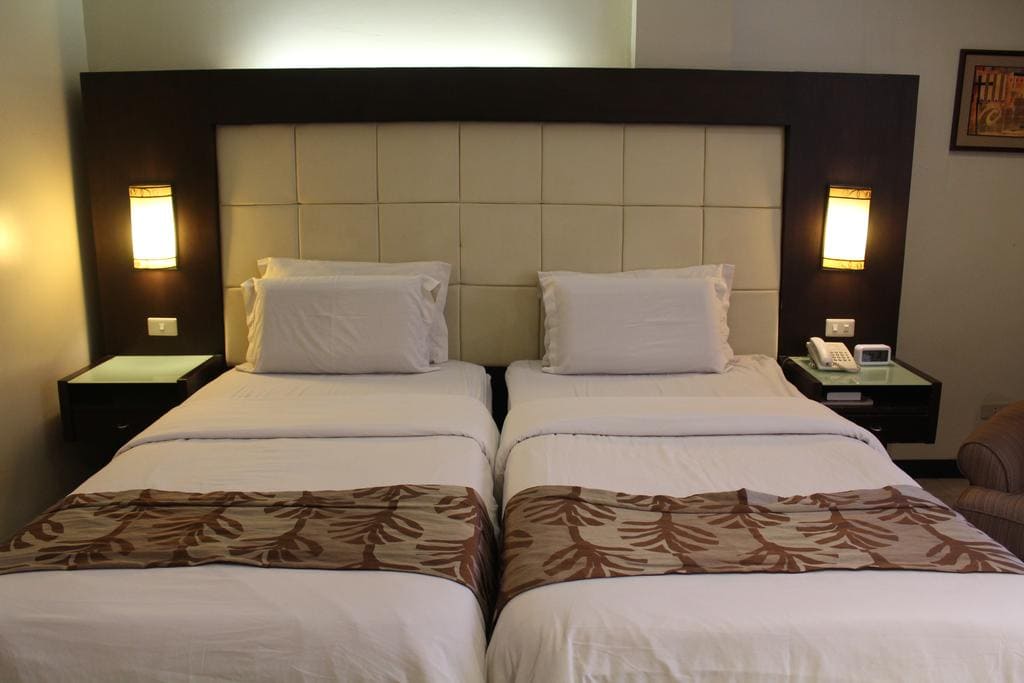 luxury resorts in Bacolod, where to stay in Bacolod, Circle Inn Hotel