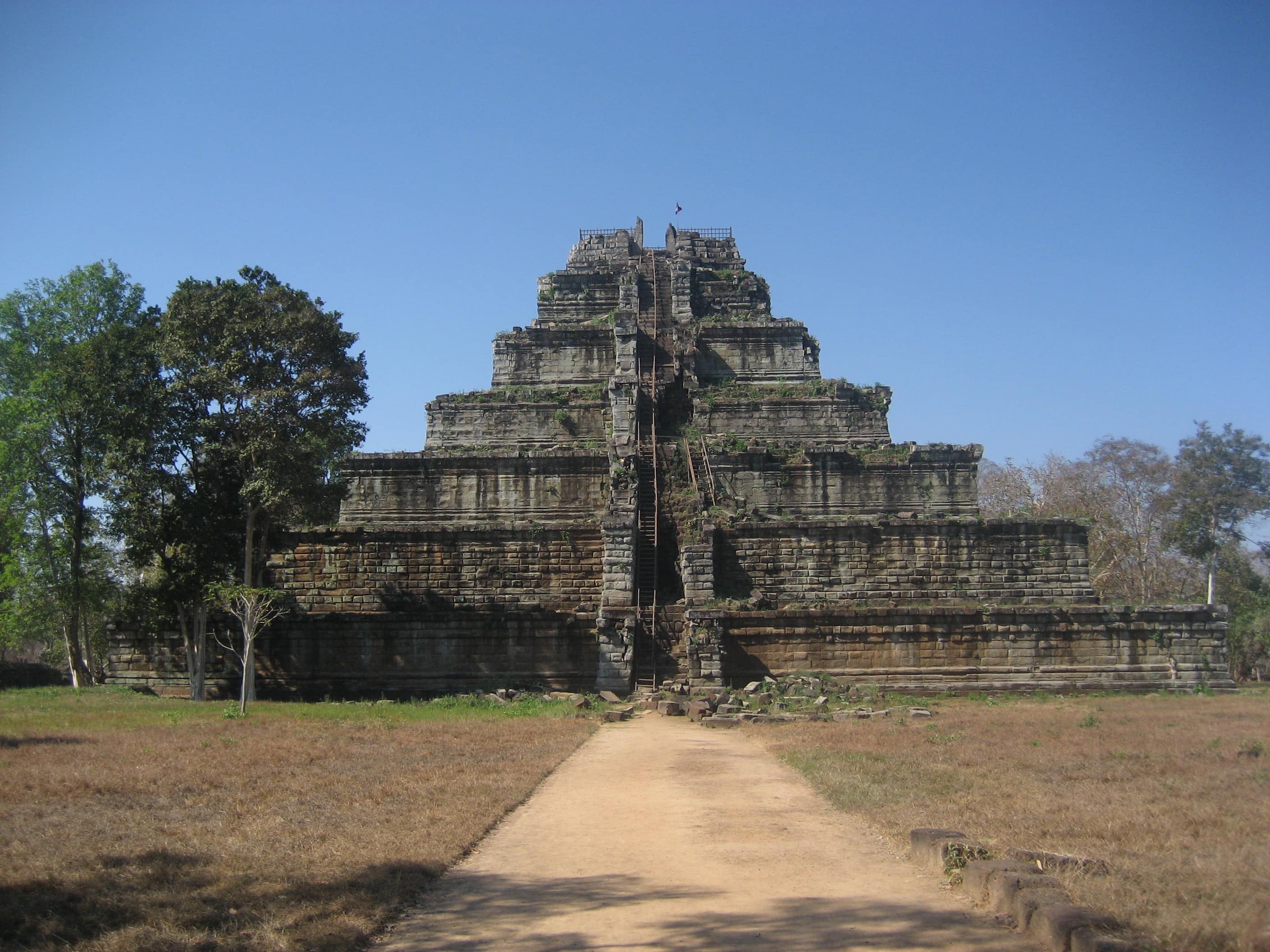 25 Awesome Places to Visit in Cambodia 17 Koh Ker, Cambodia Tourist Spots