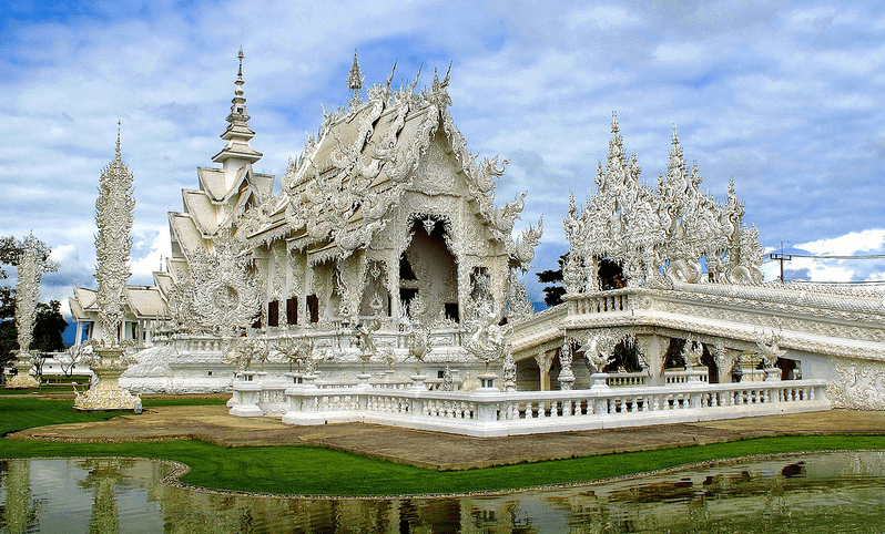 Wat Rong Khun, Thailand Tourist spots, Thailand travel tips, things to know before visiting Thailand, facts about Thailand