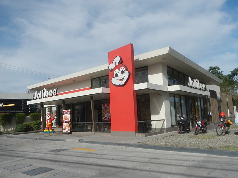 26 BEST RESTAURANTS IN ANGELES CITY 17 JolliBee, best restaurants in Angeles City