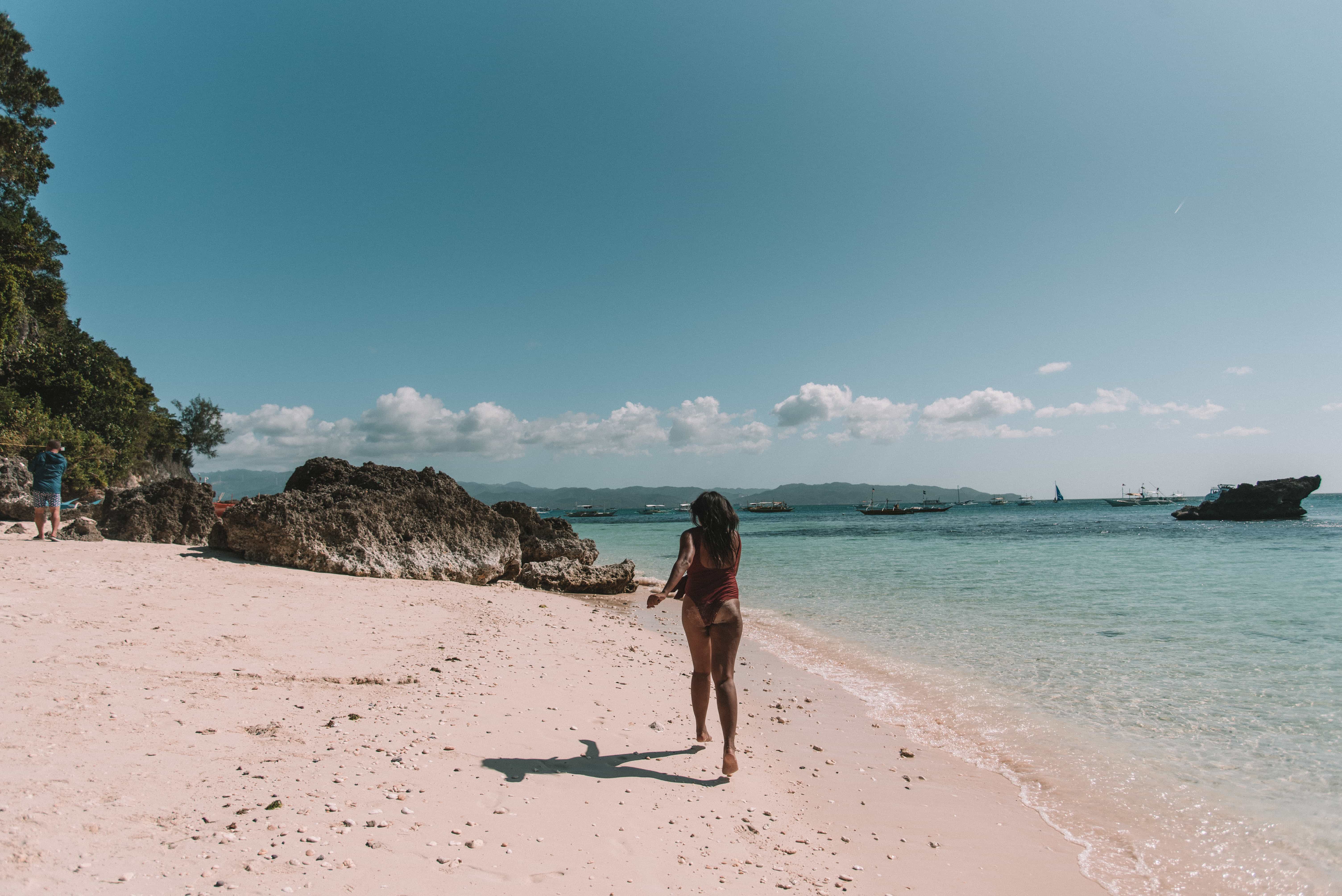 A Perfect 3 Days Boracay Itinerary 13 Things to do in Boracay Island, Boracay island travel guide, budget travel in boracay island, Boracay Island, Diniwid Beach