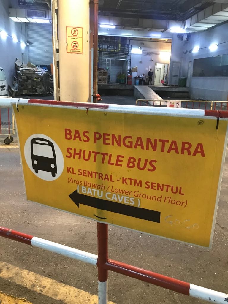 How to get from Kuala Lumpur to Batu Caves Best Way 4 how to get to Batu Caves, batu caves travel guide, things to know before visiting Batu Caves, how to get to batu caves by bus