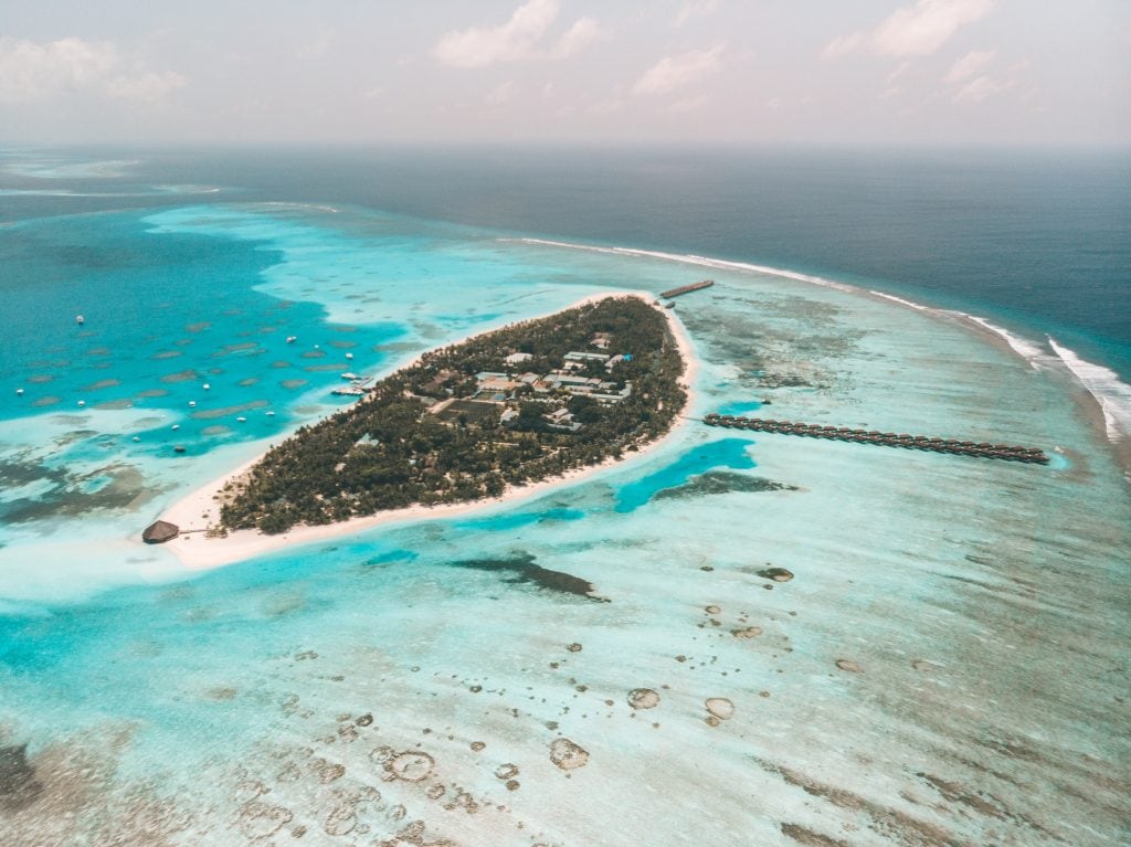 18 Awesome Things to do in Dhiffushi Island (Travel Guide) 29 Dhiffushi travel guide, things to do in Dhiffushi, Dhiffushi Island, Meeru Resort, luxury resort
