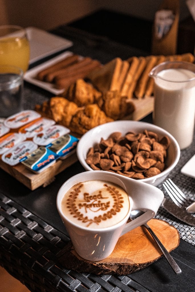 Best Maldives Food: 25 Food in the Maldives You Should Try 6 Gulhi island, things to do in Gulhi island, gulhi island travel guide, where to stay in Gulhi island, breakfast in Maldives