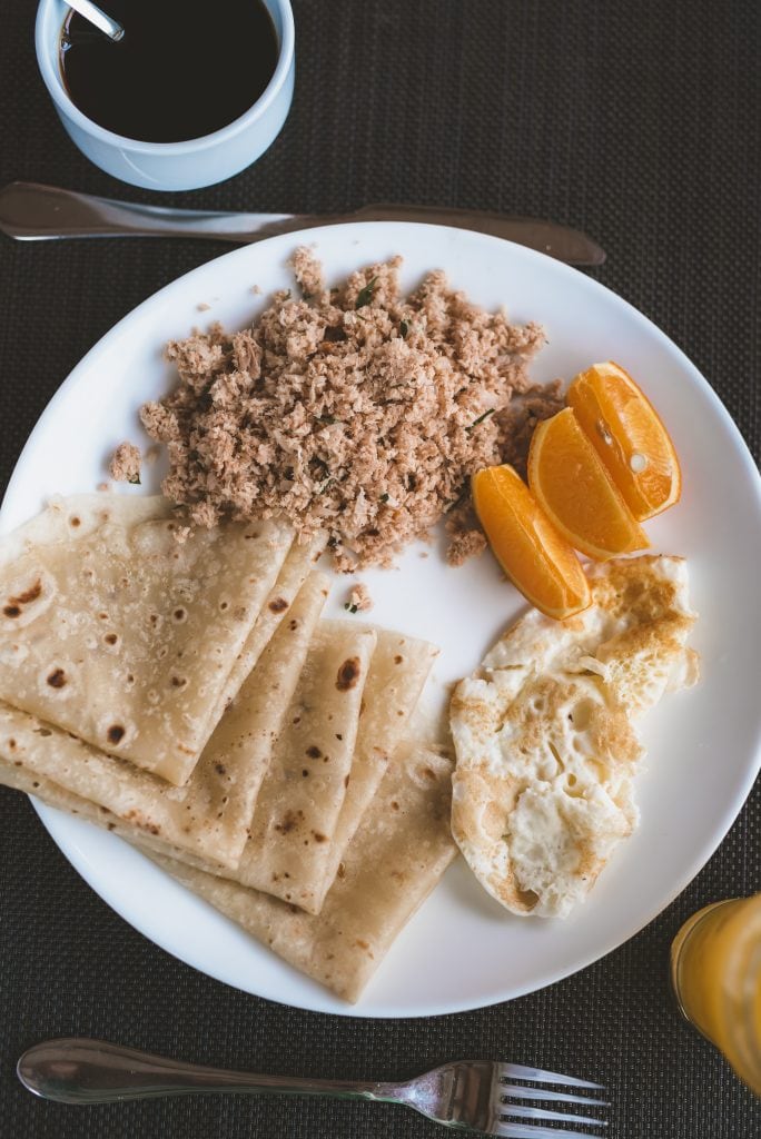 15 Cool Things to Do in Hulhumale (Travel Guide) 5 food in Maldives, food in Omadho island, where to eat in Omadho island