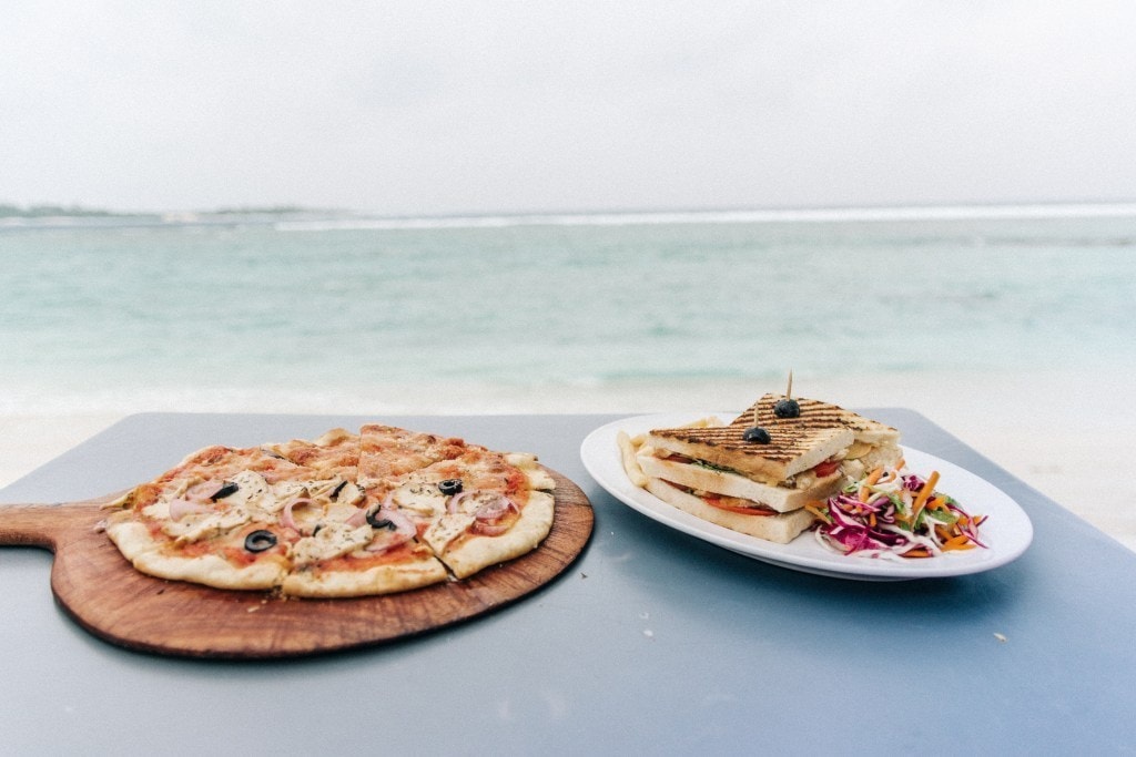Resort vs Local Island: Which is Better in the Maldives 5 Luxury resorts vs local islands in Maldives, where to eat in Thulusdhoo, Canopus Retreat