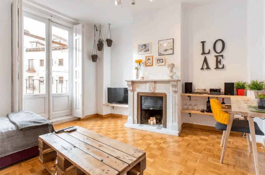 AirBnB 4
