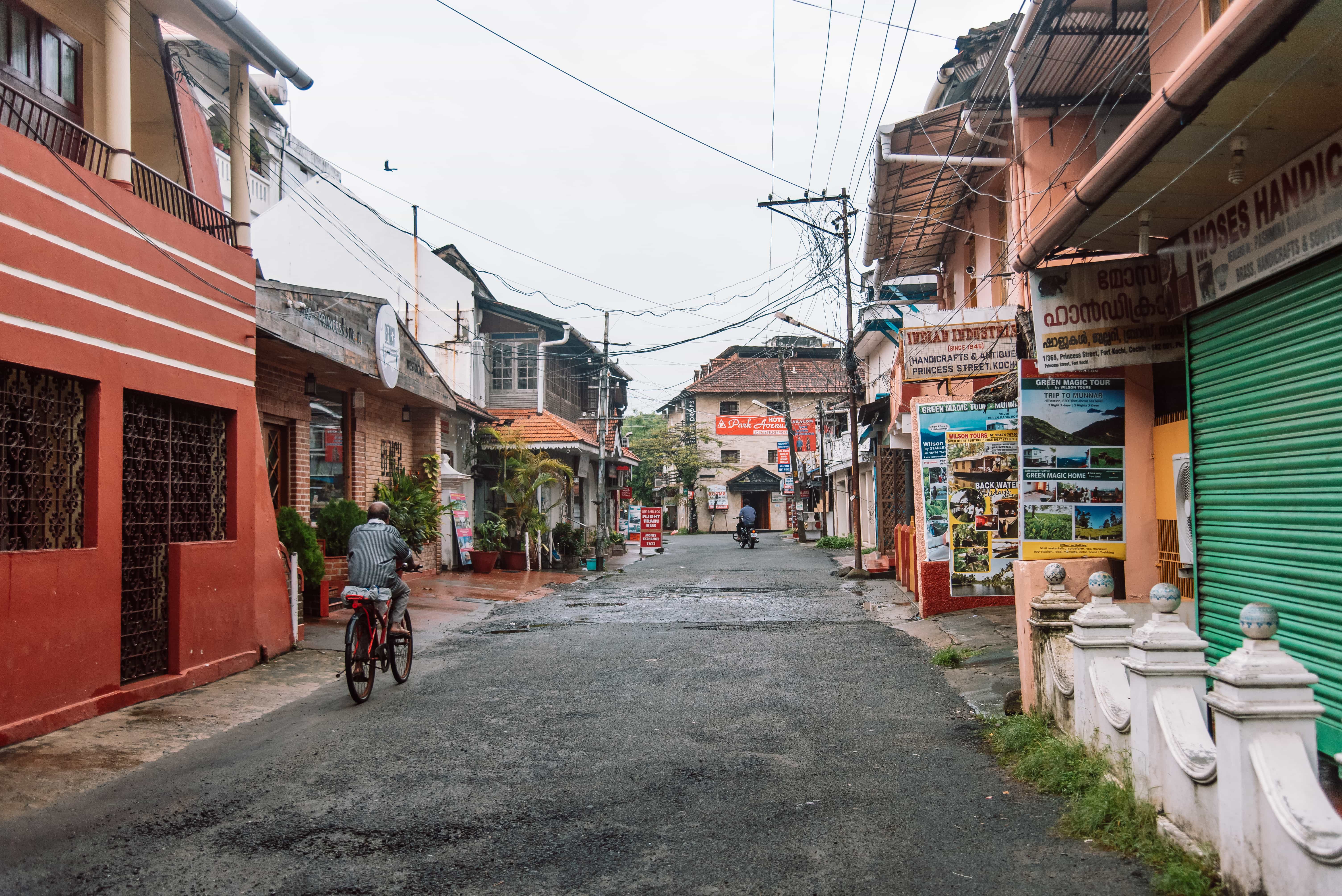 8 Cool Things to do in Kochi (Travel Guide) 4 things to do in Kochi, Kochi One Day Itinerary, Kochi travel guide