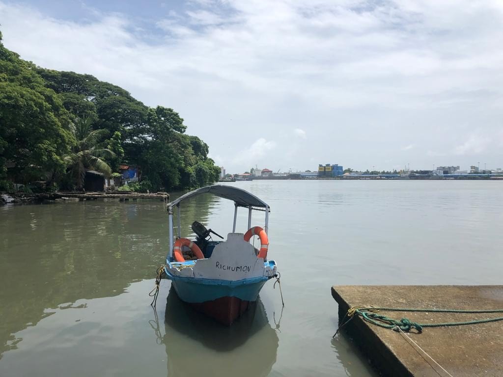 8 Cool Things to do in Kochi (Travel Guide) 7 Baot Cruise Kochi, things to do in Kochi, Kochi One Day Itinerary, Kochi travel guide