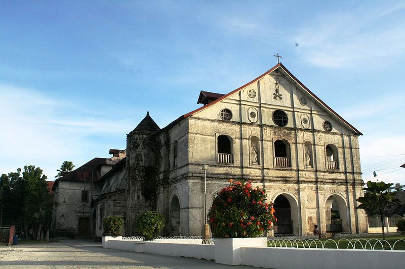 32 Best Places to Visit in Bohol (Travel Guide) 22 Loboc Church