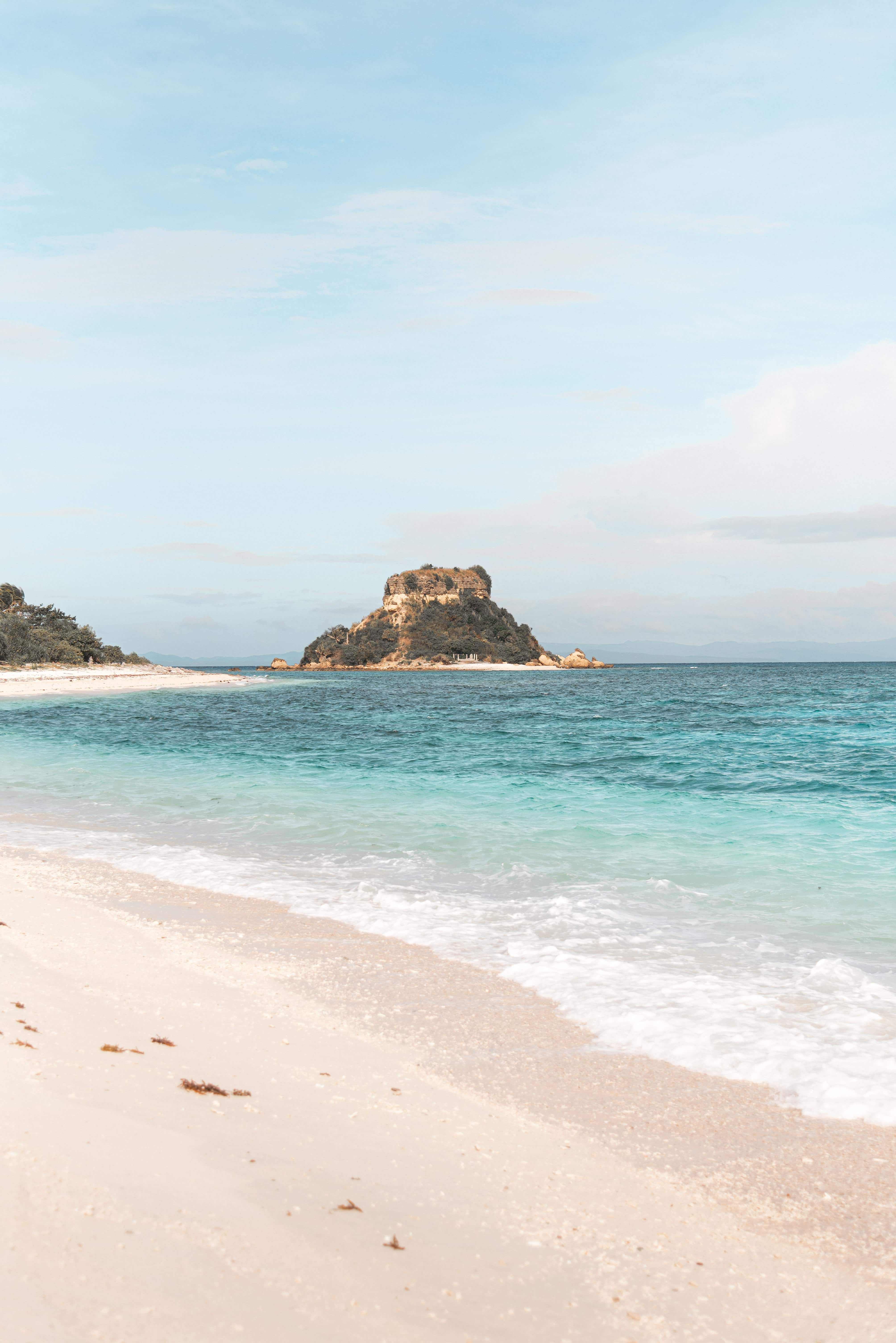 15 Best Bicol Tourist Spots And Things to do in Bicol (Travel Guide) 15 Sombrero Island, Burias Island tour, Burias Island travel guide