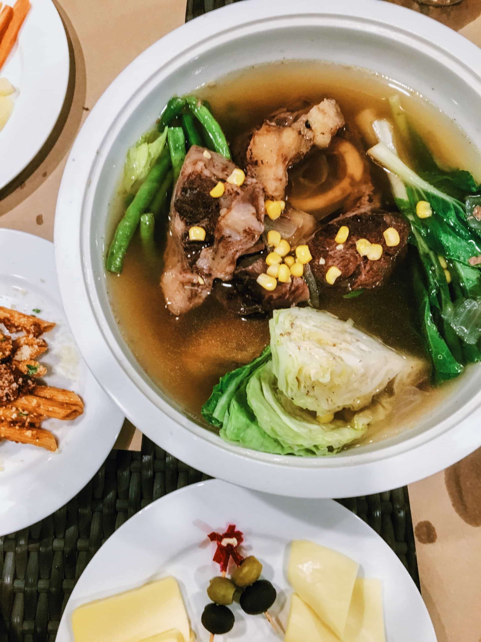 Best Restaurants in Tagaytay, Tagaytay Food, Bulalo