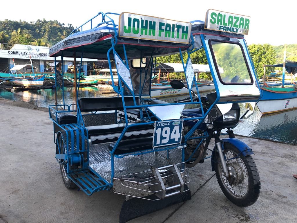 Caramoan tourist spots, Caramoan travel guide, transportation in Caramoan