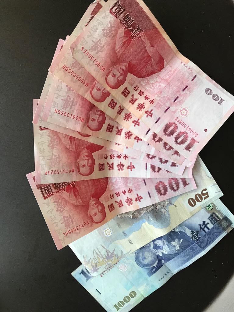 28 Things to Know Before Visiting Taiwan And Best Taiwan Travel Tips 5 Things to know before visiting Taiwan, Cash in Taiwan, Taiwan Travel Tips And Things to Know Before Visiting Taiwan
