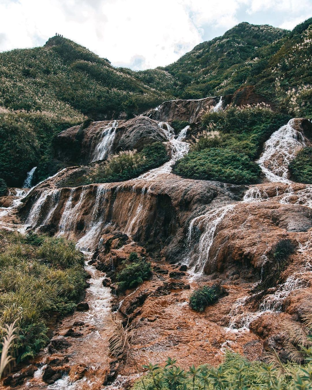 20 Most Instagrammable Places in Taipei And Best Instagram Spots in Taipei 19 Gold Waterfalls in Taipei