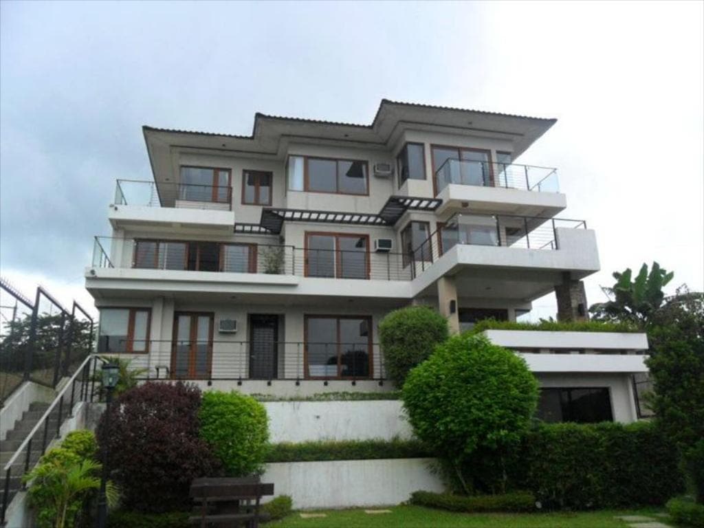 Where To Stay In Tagaytay: 25 Hotels in Tagaytay 17 8 Suites By Fat Jimmy’s, tagaytay resorts, tagaytay hotels, hotels in tagaytay, resort in tagaytay, cheap hotels in tagaytay, where to stay in tagaytay
