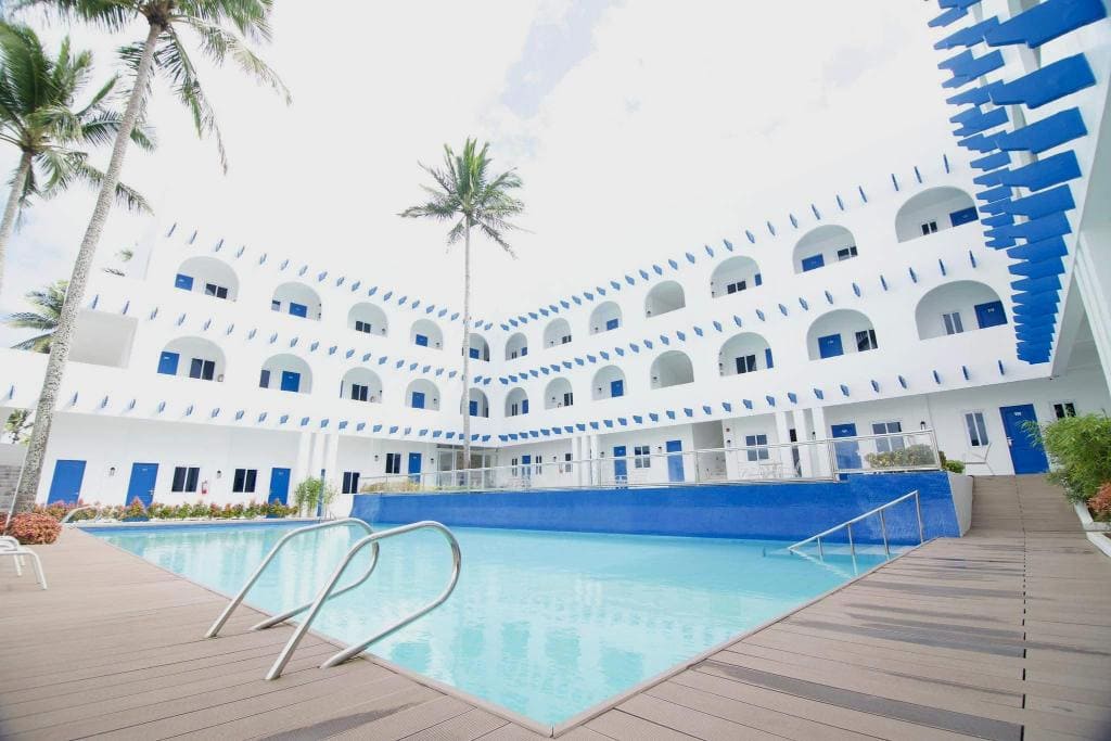 30 Best Resorts Near Manila that You Should Visit 31 Brizo Hotel and Mountain View Resort, resorts in cavite, affordable resorts in cavite, beach resort in cavite, cavite resorts, cavite beach resort