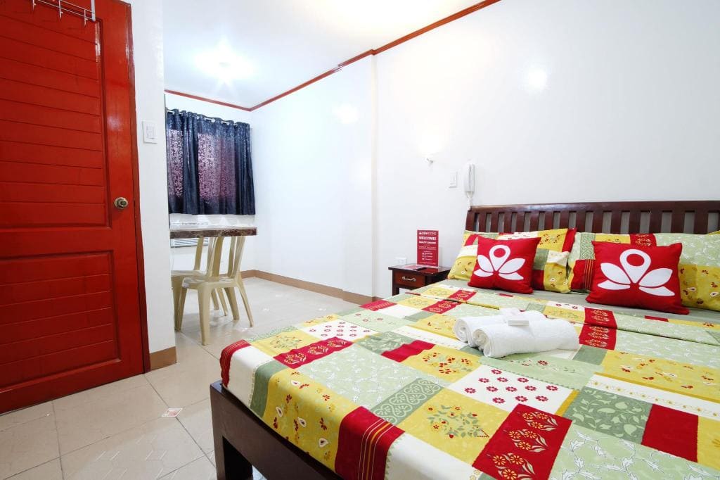 Where To Stay In Tagaytay: 25 Hotels in Tagaytay 6 Hotel Georgina, tagaytay resorts, tagaytay hotels, hotels in tagaytay, resort in tagaytay, cheap hotels in tagaytay, where to stay in tagaytay