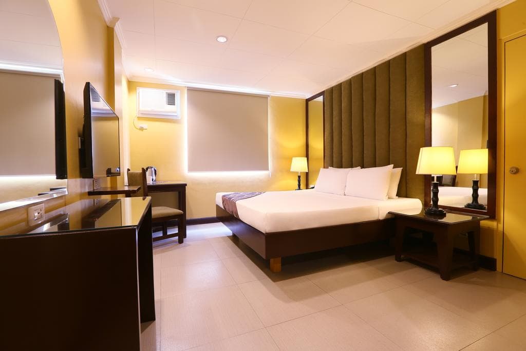Lipa Hotels: Top 15 Hotels in Lipa Batangas 9 Hotel La Corona de Lipa, hotels in lipa, lipa resorts, lipa hotels