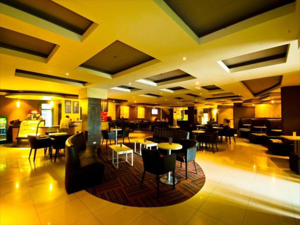 15 Best Hotels in Cagayan de Oro: Where to stay in Cagayan de Oro 15 Mallberry Suites Business Hotel