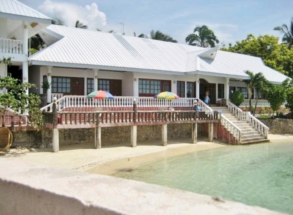 How to get from Dumaguete to Oslob Best Way (Ferry Schedule And Price) 6 The Lighthouse Resort, beach resorts in oslob, oslob resorts, resorts in oslob, hotels in oslob, oslob hotels