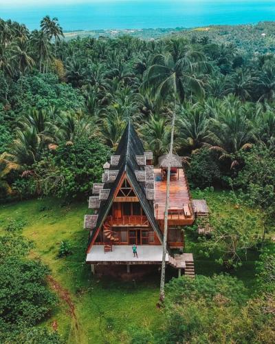 Volcano A-Framed House with Stunning Views, 
resorts in Camiguin, hotels in camiguin, beach resorts in camiguin