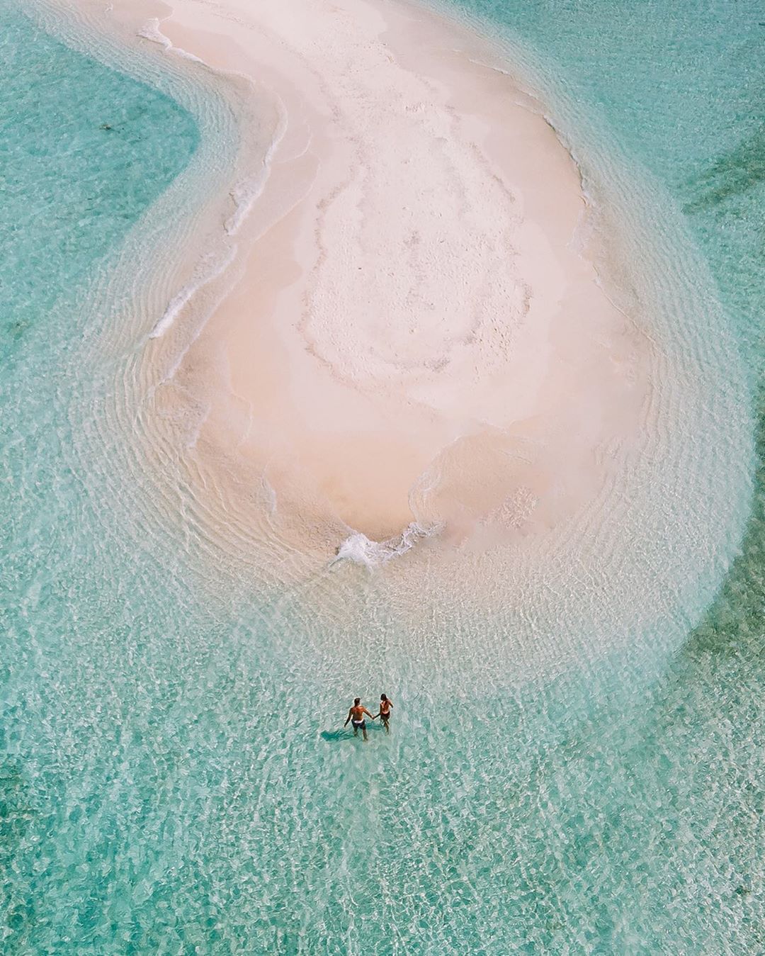 What To Wear In Maldives: Our Maldives Packing List And What To Pack For Maldives 10 what to pack for maldives, maldives packing list, what to wear in maldives, what to wear in the maldives, maldives packing checklist