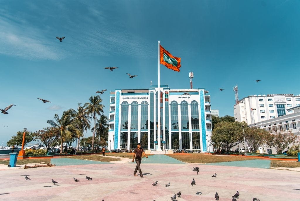 hotels in male, male hotels, hotels near male airport