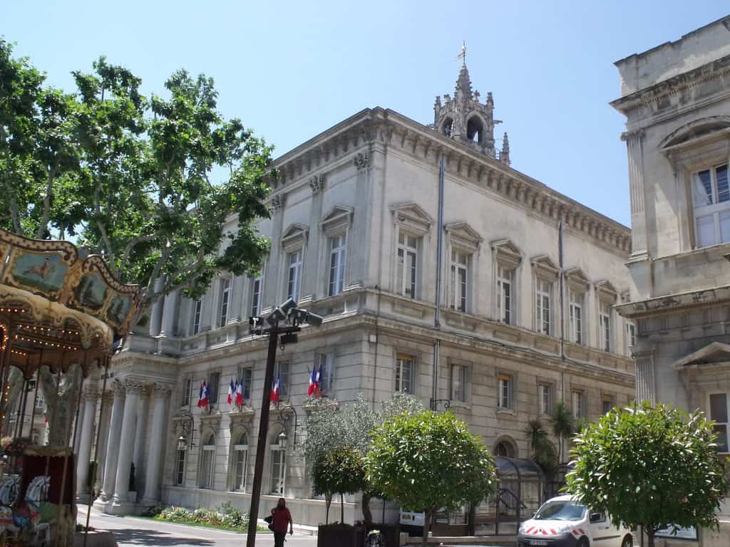 20 Best Avignon Tourist Spots And Things to do in Avignon (Travel Guide) 8 Things to do in Avignon, Avignon Tourist Spots, Place de l'Horloge