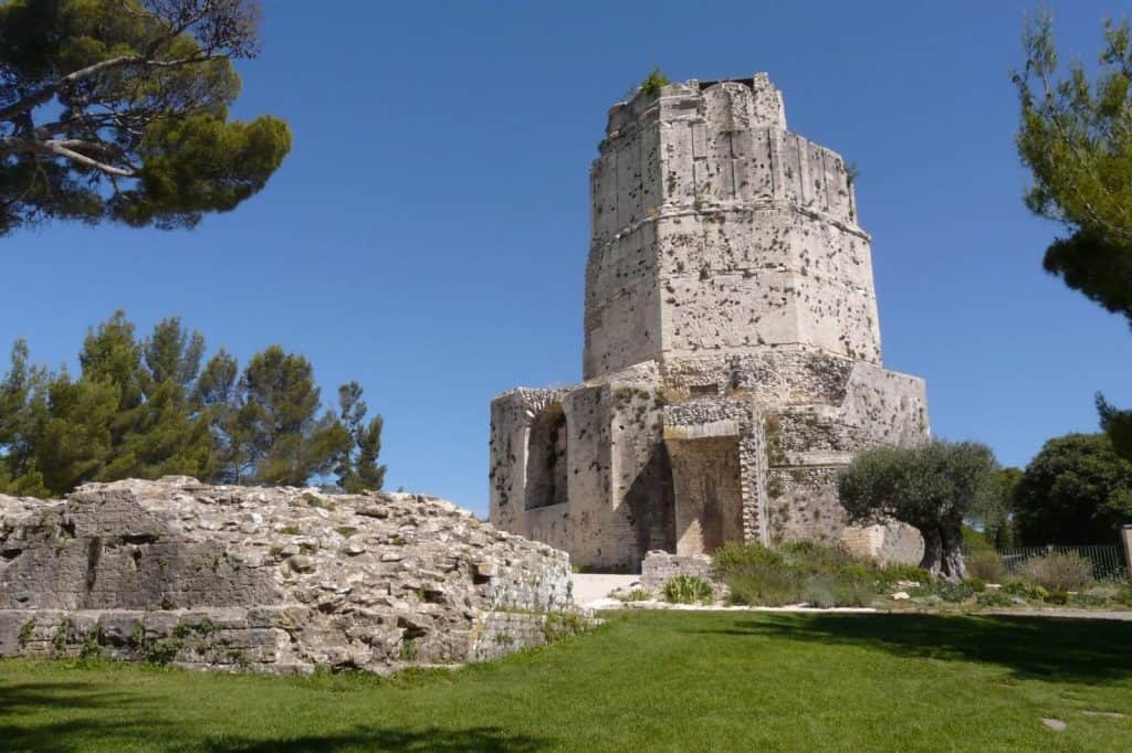 19 Best Nimes Tourist Spots And Things to do in Nimes 7 Things to do in Nimes, Nimes Tourist Spots, Tour Magne