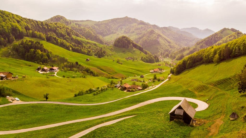 Budget Travel in Switzerland: What You’ll Actually Spend Per Day in 2025 3 budget travel in Switzerland