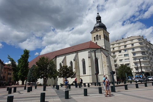 20 Best Annecy Tourist Spots And Things to Do in Annecy 11
Annecy tourist spots, things to do in Annecy, Eglise Saint-Maurice