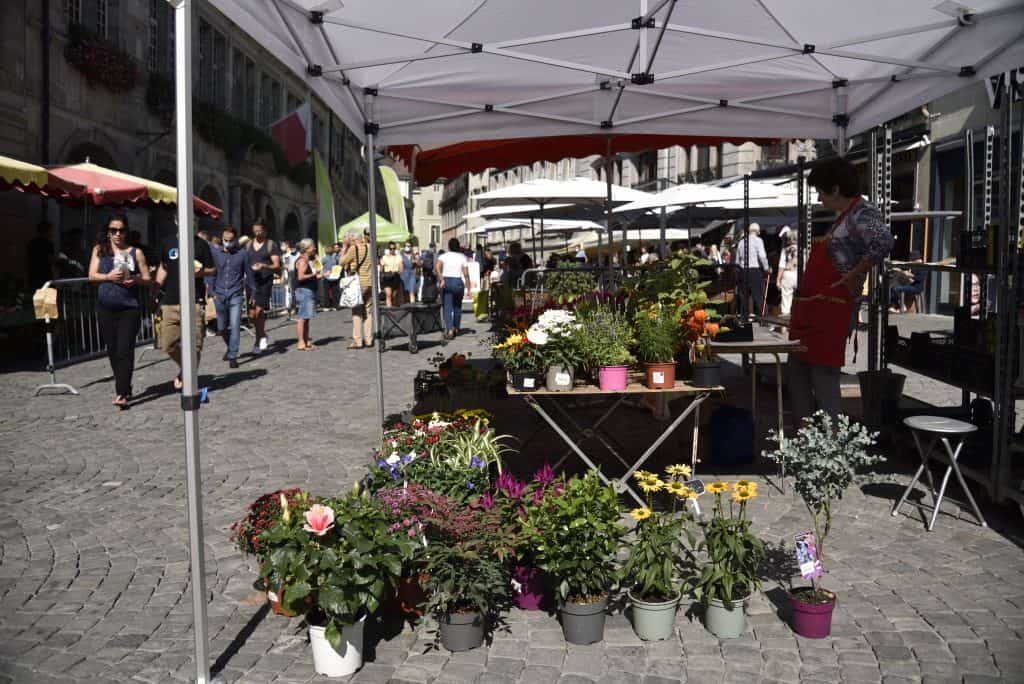 24 Best Lausanne Tourist Spots And Things To Do In Lausanne 9 Lausanne Things to do in Lausanne, Lausanne tourist spots, Local Markets