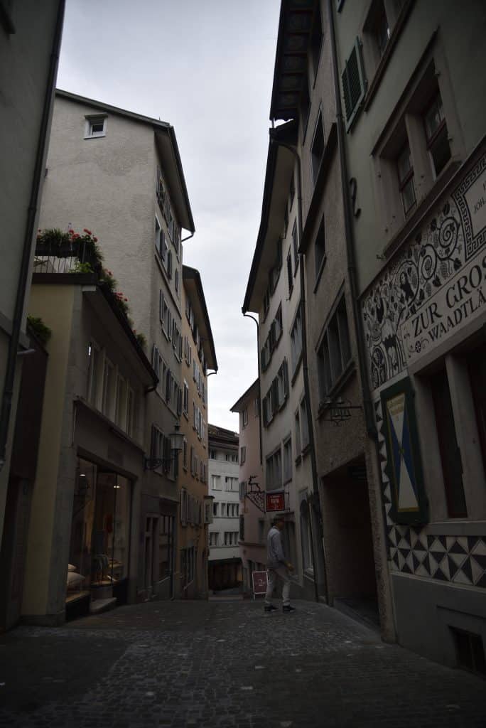 22 Best Zurich Tourist Spots And Things To Do in Zurich 4 Zurich Tourist Spots, Things to do in Zurich, Walking Around The Old Town