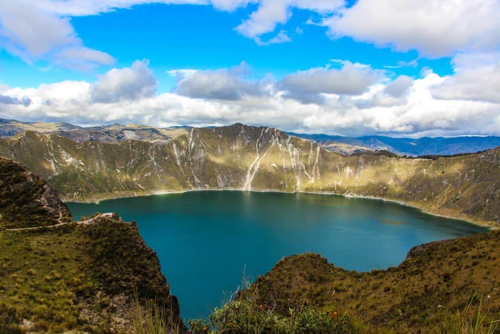 Getting an Ecuador SIM Card in 2024: Prepaid SIM Card in Ecuador 2 sim card Quito airport, cheapest sim card in Ecuador, sim card Ecuador, ecuador sim card, ecuador prepaid sim card, ecuador sim card for tourist, Ecuador sim card airport, prepaid Ecuador sim card