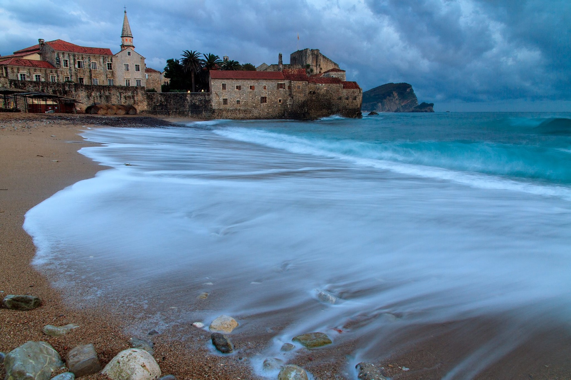 podgorica airport to Budva, How To Get From Podgorica Airport to Budva