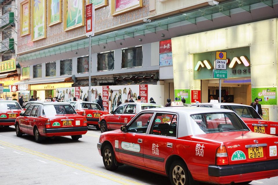 Taxi from Hong Kong Airport hong kong airport to city, hong kong airport to city center, How To Get From Hong Kong Airport to City Center